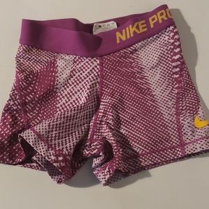 Nike pro short